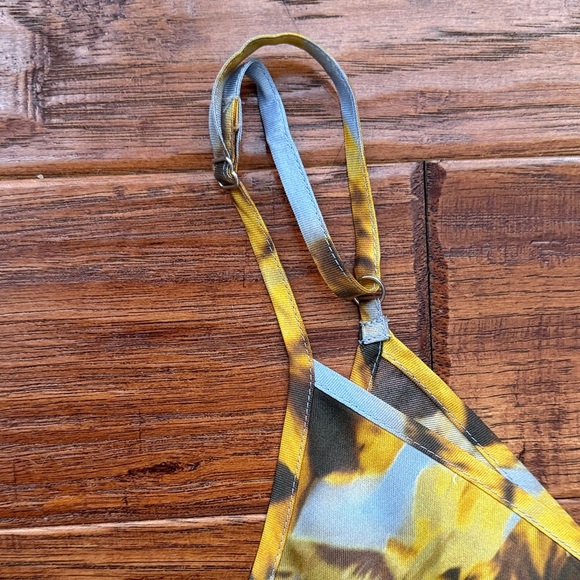 Jcrew Drapey Camisole in Saffron Floral, size small - Picture 4 of 7